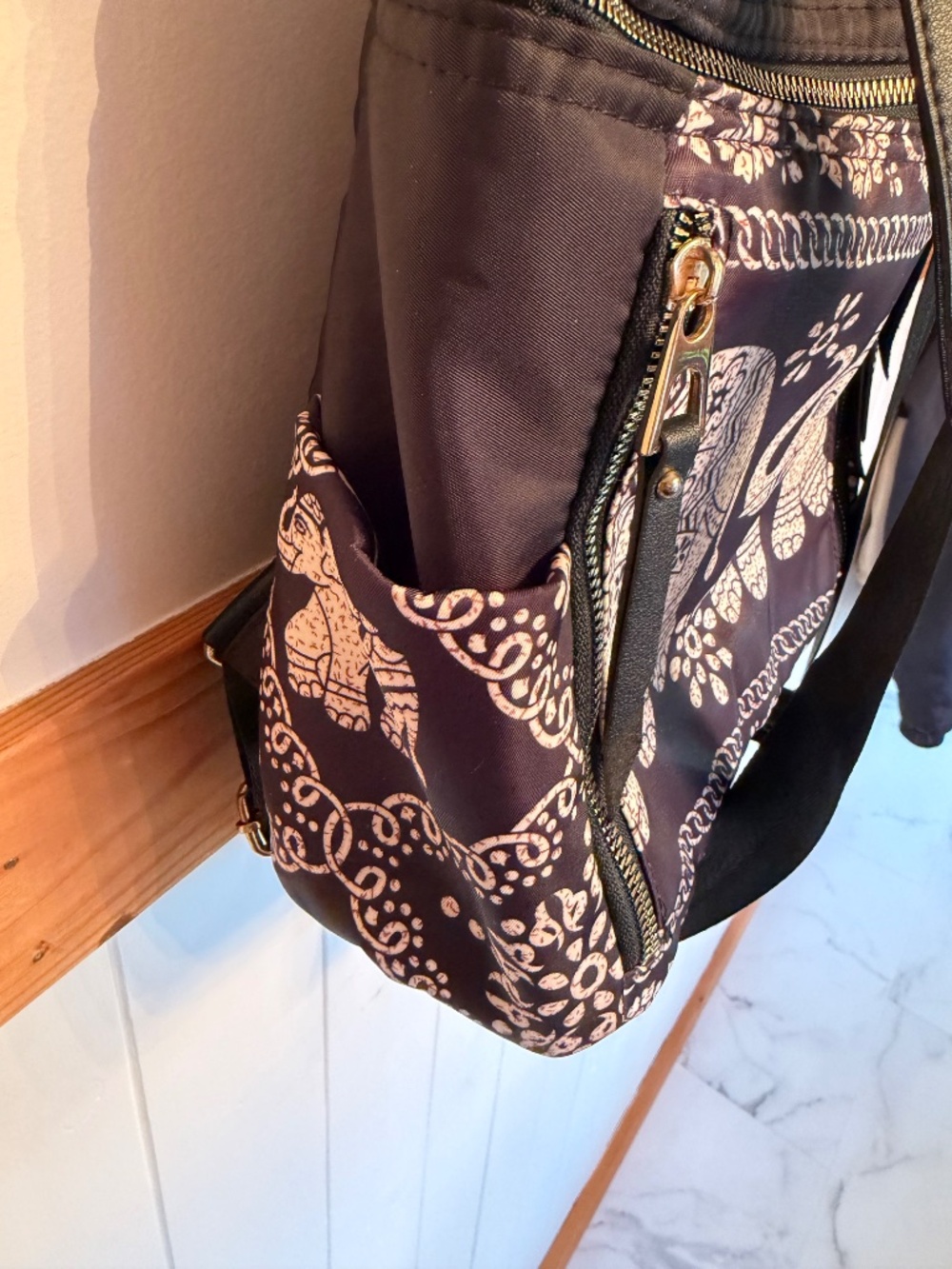 Backpack/purse - Picture 3 of 4